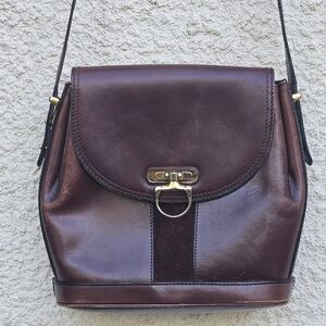 Umberto Firenze brown leather fliplock crossbody bag